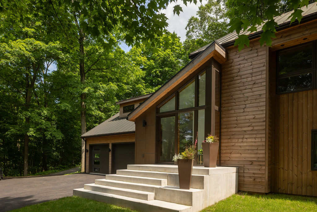 Elizabethtown Residence